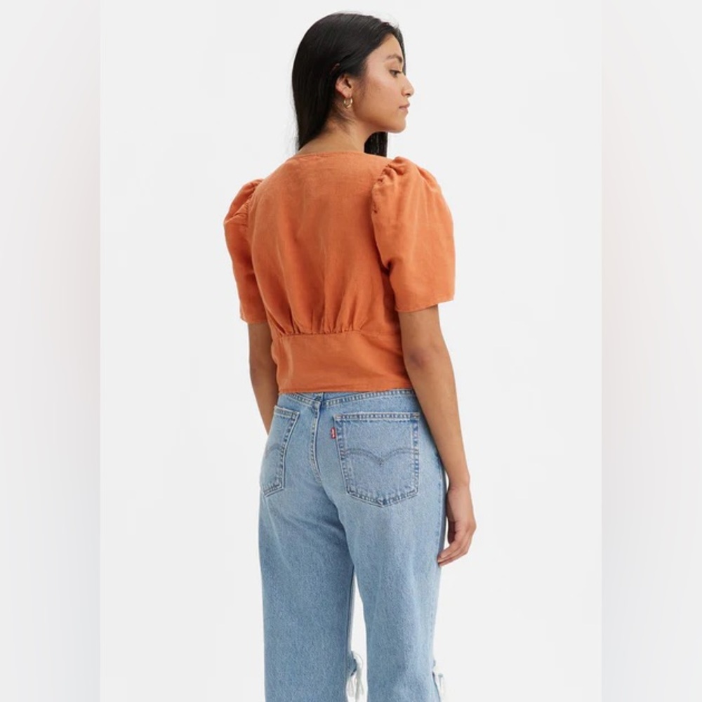 Levi’s short sleeve blouse (M) - Picture 6 of 10